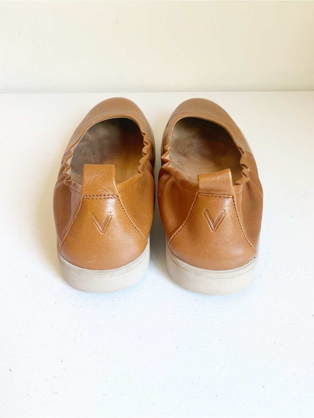 Vionic Uptown Ballet Flat Tan Leather Size 9.5 - Picture 3 of 6
